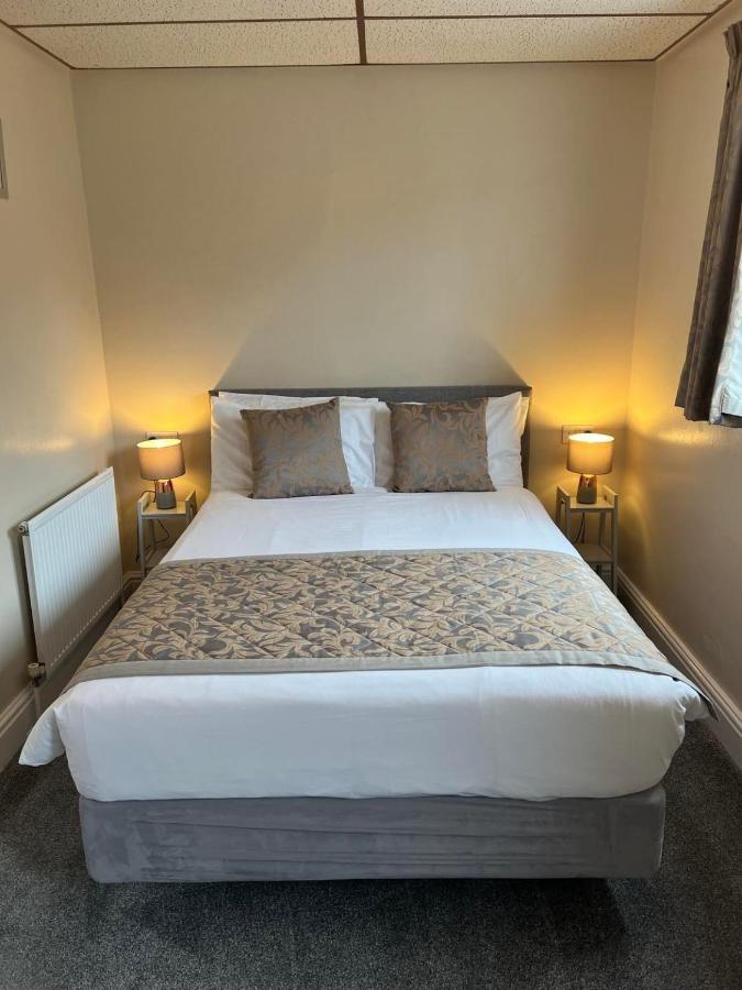 Brialene Holiday Flats สการ์โบโรห์ ภายนอก รูปภาพ
